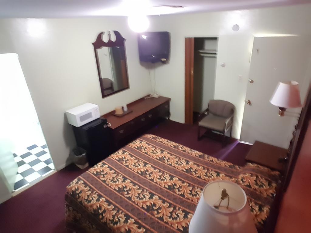 Travelers Motel Elko Værelse billede