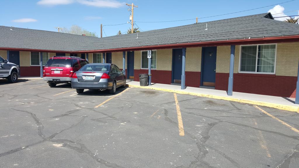 Travelers Motel Elko Eksteriør billede